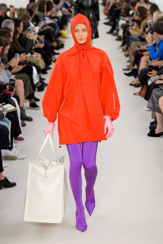 Balenciaga Spring Summer 2017 Paris Fashion Week