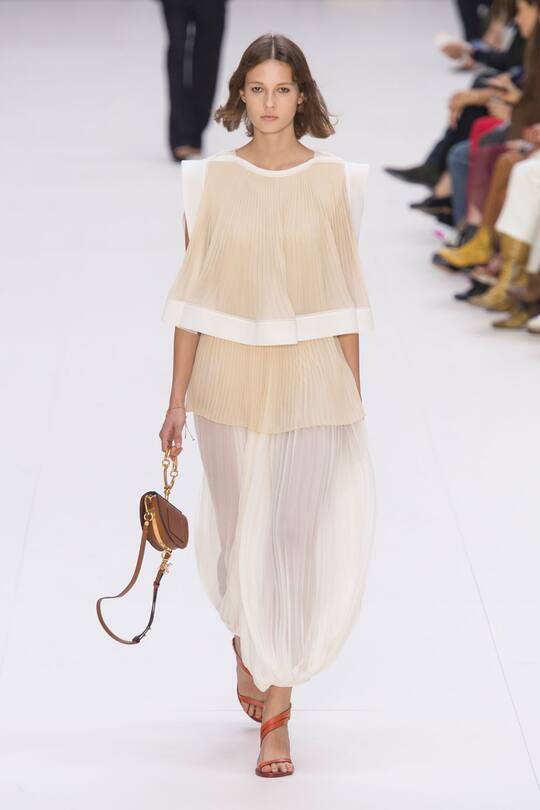 Chloé Spring Summer 2017 Paris Fashion Week