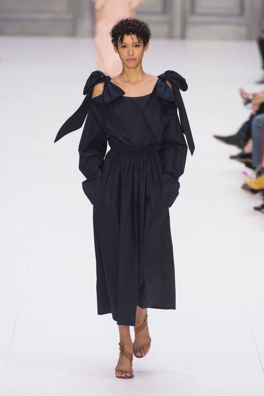 Chloé Spring Summer 2017 Paris Fashion Week
