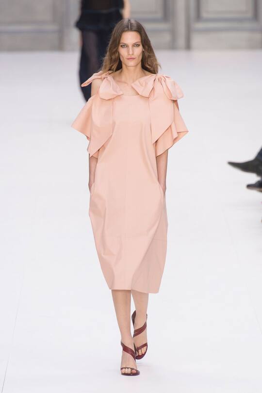 Chloé Spring Summer 2017 Paris Fashion Week