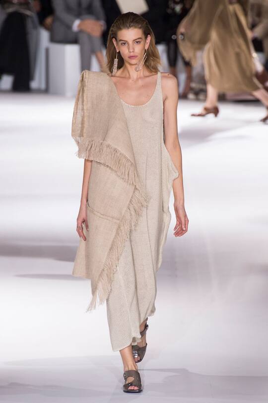 Stella McCartney Spring Summer 2017 Paris Fashion Week