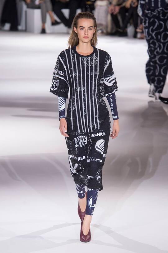 Stella McCartney Spring Summer 2017 Paris Fashion Week