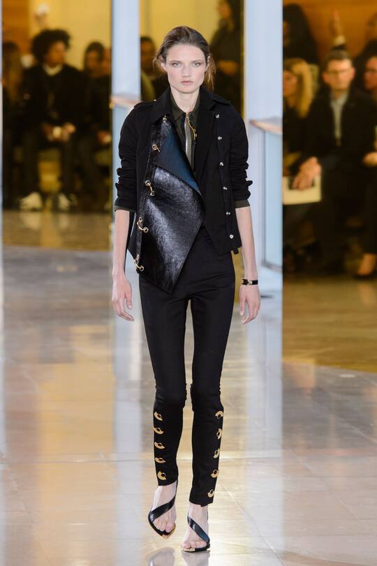 PFW Anthony Vaccarello