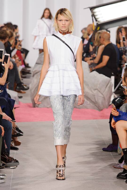 Carven Spring Summer 2017 Paris Fashion Week