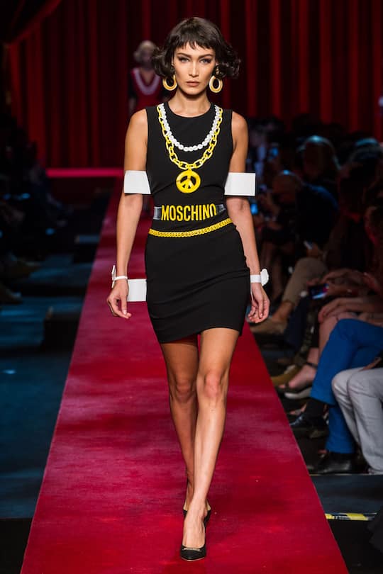 Moschino Frühjahr/Sommer 2017