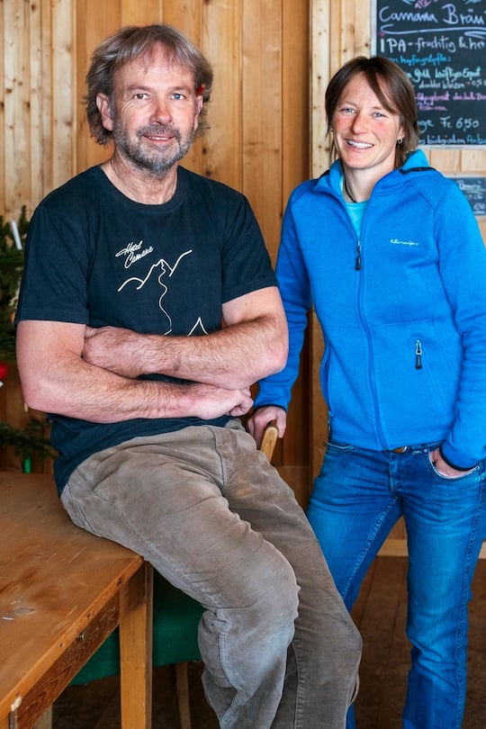 Schneeschuhlaufen mit anschliessendem Bad im Hot-Pot in der Camana in Thalkirch