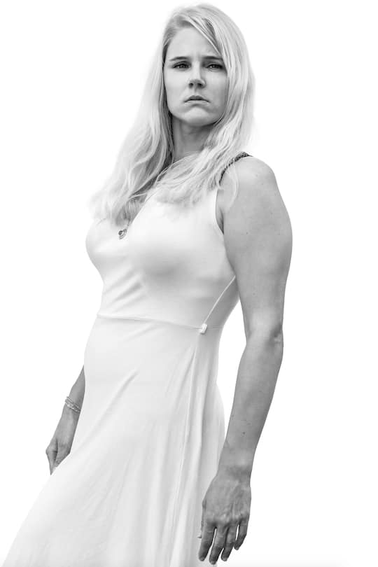 Claudia Polar, Curvy Model, Buch SWISSMADE, Projekt Fotograf Markus Buehler, SI 09/2021