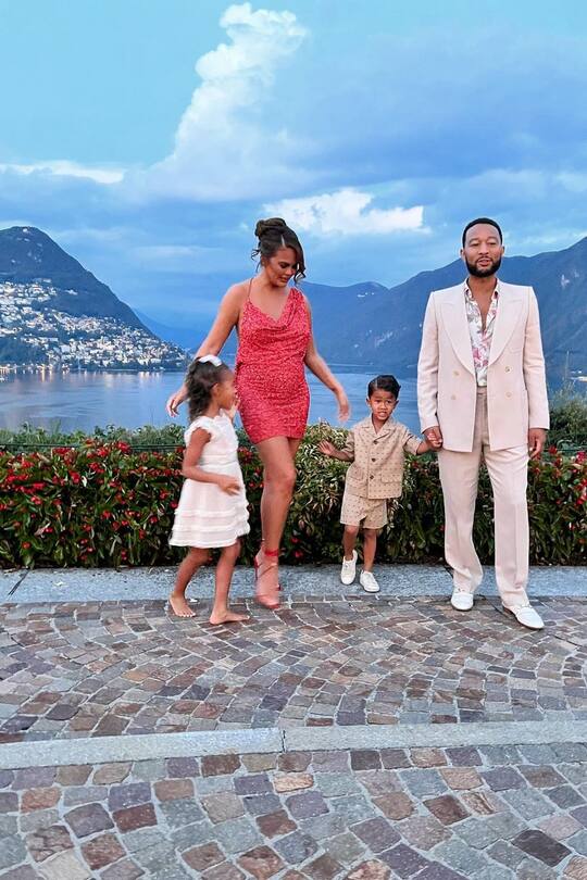 John Legend, Chrissy Teigen und die Kinder machen Ferien im Tessin