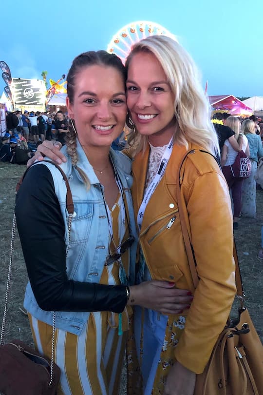 Linda Fäh und ihre Schwester Sina