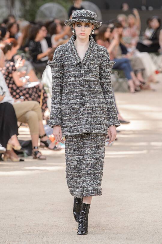 Chanel Paris Fashion Week