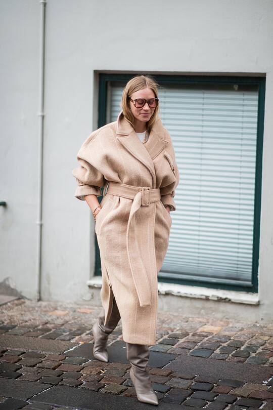 All beige Street Style