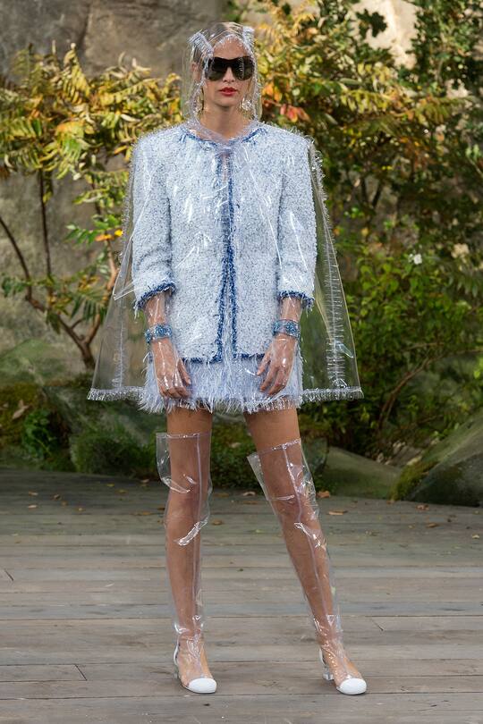 Look von der Chanel Frühjahr/Sommer 2018 Show in Paris