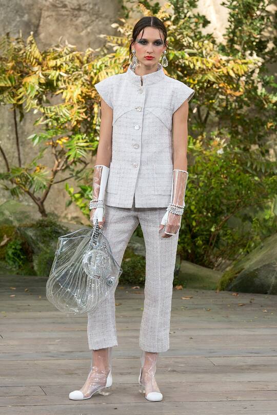 Look von der Chanel Frühjahr/Sommer 2018 Show in Paris