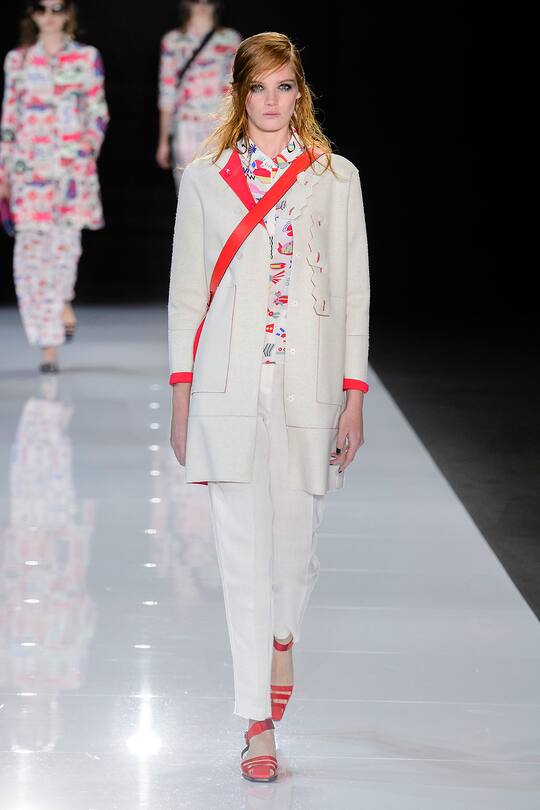 Die Runway-Bilder der Emporio Armani SS18 Show in London