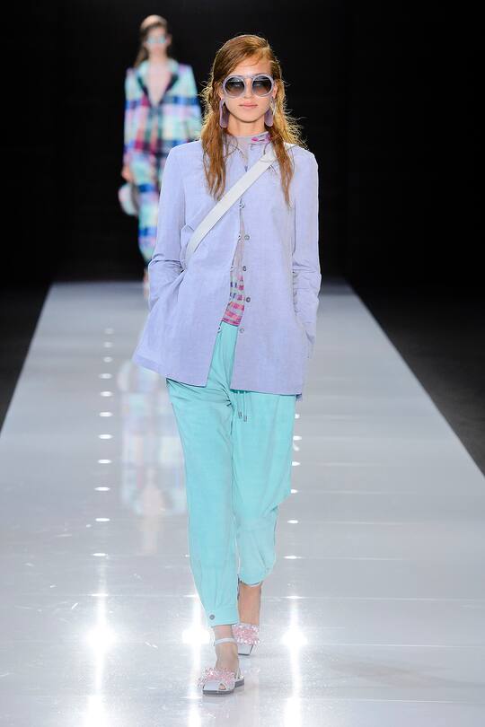 Die Runway-Bilder der Emporio Armani SS18 Show in London