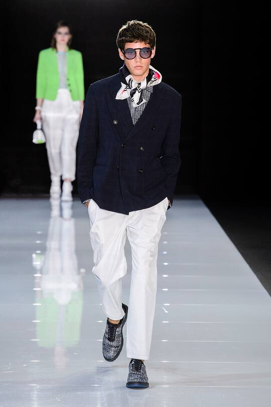 Die Runway-Bilder der Emporio Armani SS18 Show in London