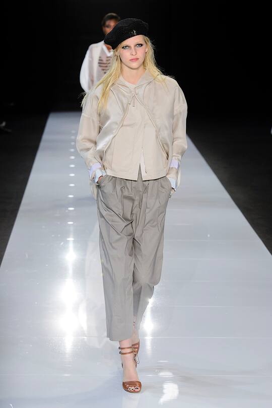 Die Runway-Bilder der Emporio Armani SS18 Show in London