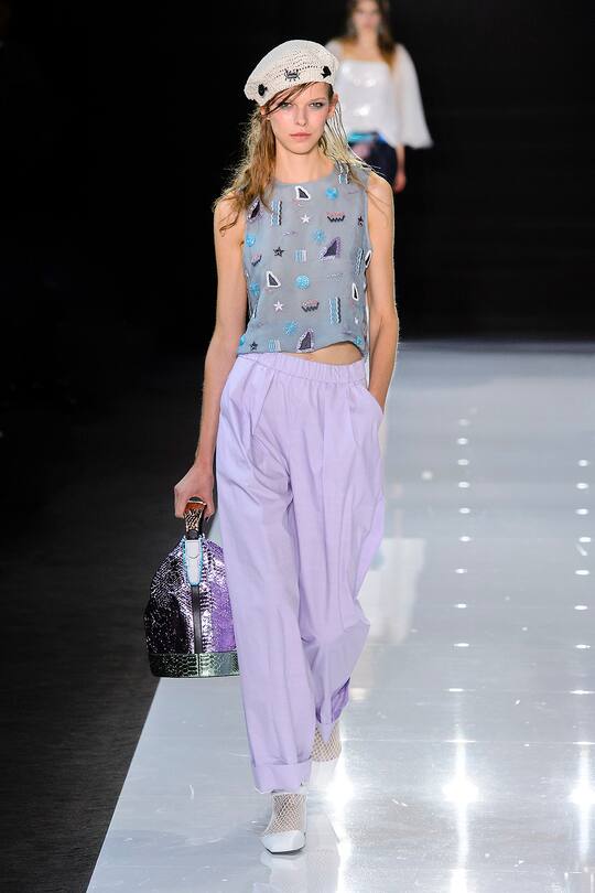 Die Runway-Bilder der Emporio Armani SS18 Show in London