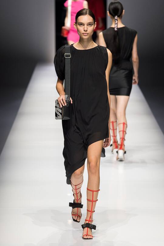 Runway-Bild der Lanvin Frühjahr/Sommer 2018 Show in Paris