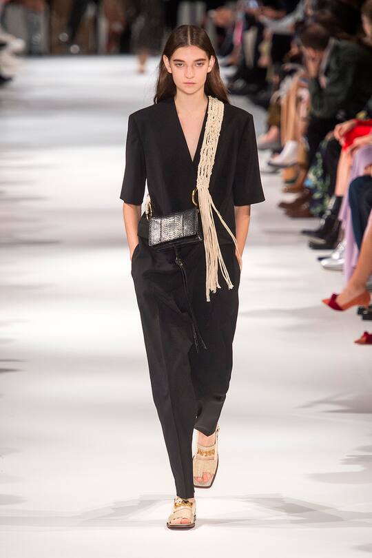 Runway-Bild der Stella McCartney Frühjahr/Sommer 2018 Show in Paris