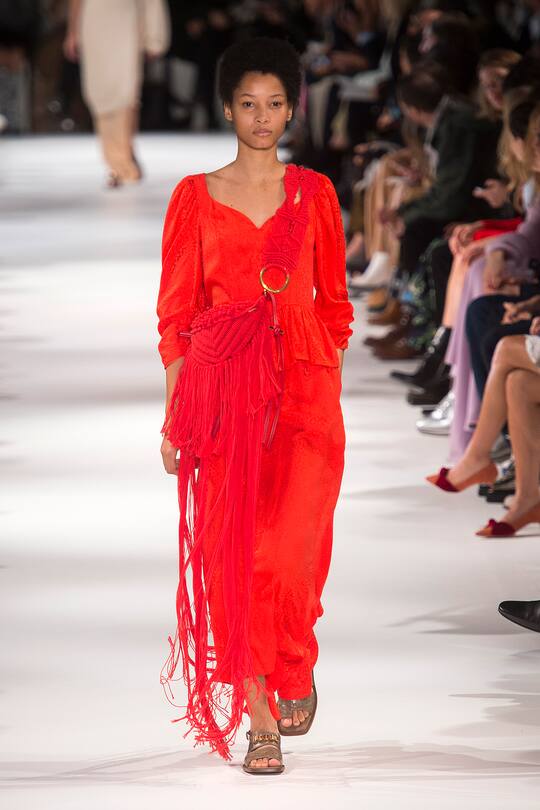 Runway-Bild der Stella McCartney Frühjahr/Sommer 2018 Show in Paris