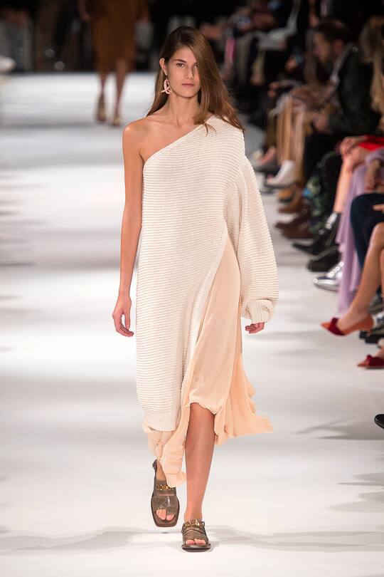 Runway-Bild der Stella McCartney Frühjahr/Sommer 2018 Show in Paris