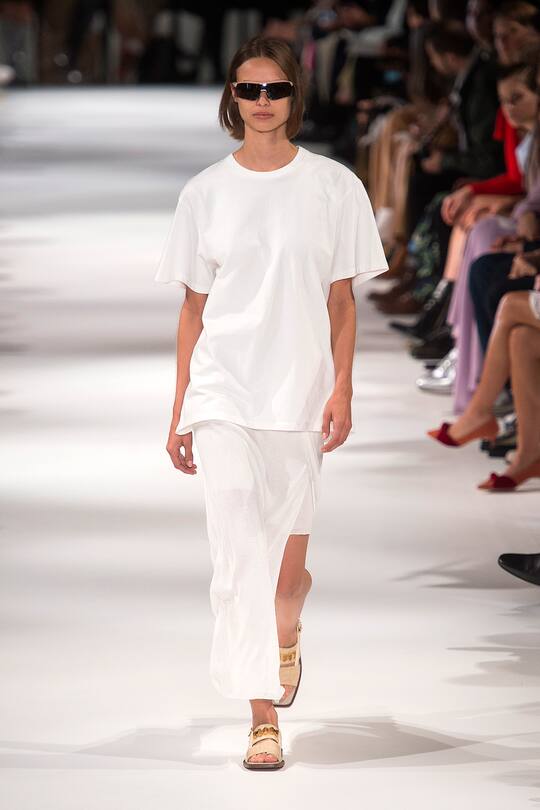 Runway-Bild der Stella McCartney Frühjahr/Sommer 2018 Show in Paris