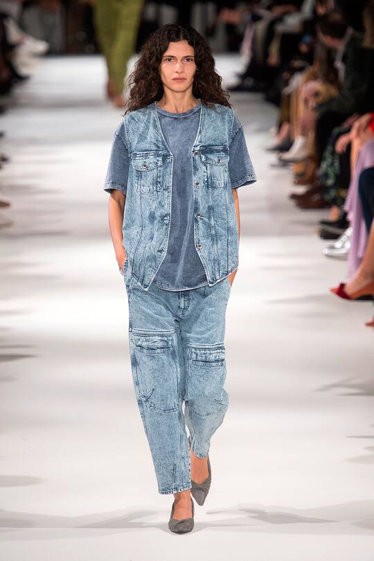 Runway-Bild der Stella McCartney Frühjahr/Sommer 2018 Show in Paris