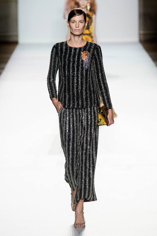 Runway-Bild der Dries Van Noten Frühjahr/Sommer 2018 Show in Paris