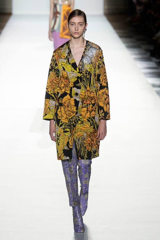 Runway-Bild der Dries Van Noten Frühjahr/Sommer 2018 Show in Paris