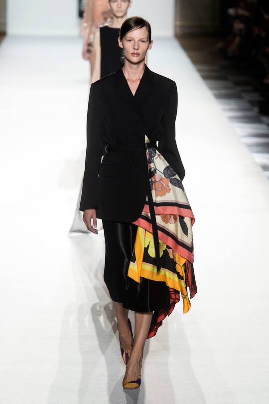 Runway-Bild der Dries Van Noten Frühjahr/Sommer 2018 Show in Paris