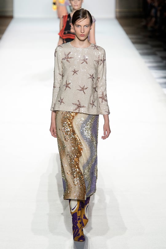 Runway-Bild der Dries Van Noten Frühjahr/Sommer 2018 Show in Paris