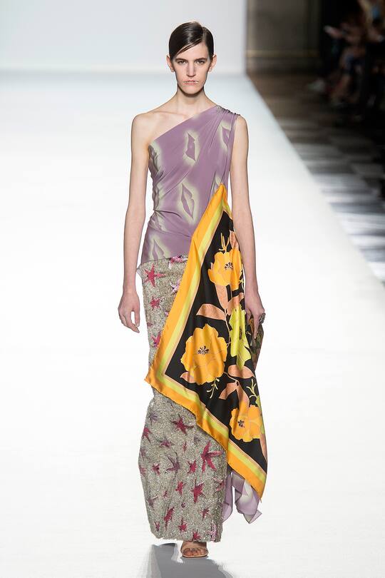 Runway-Bild der Dries Van Noten Frühjahr/Sommer 2018 Show in Paris