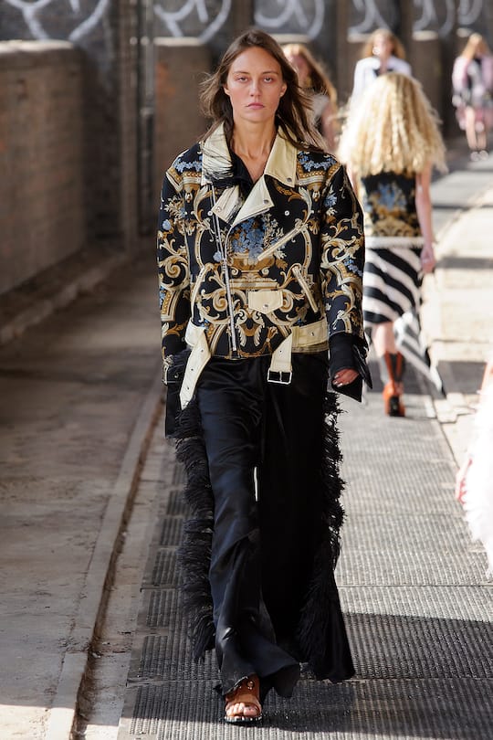 Runway-Bild der Marques'Almeida SS18 Show in London