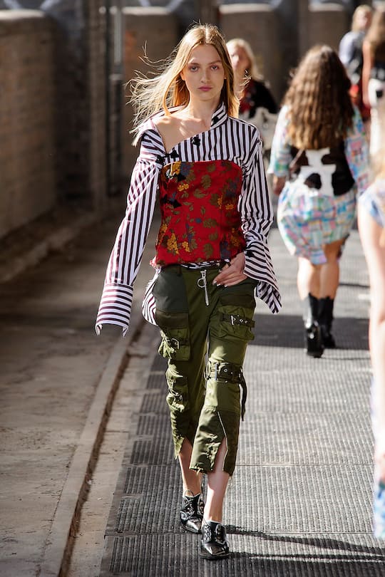 Runway-Bild der Marques'Almeida SS18 Show in London