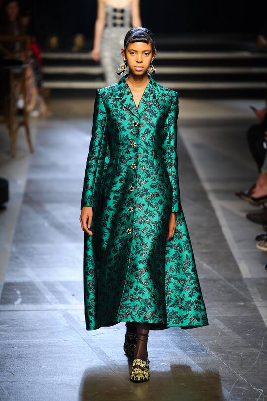 Runway-Bild der Erdem SS18 Show in London