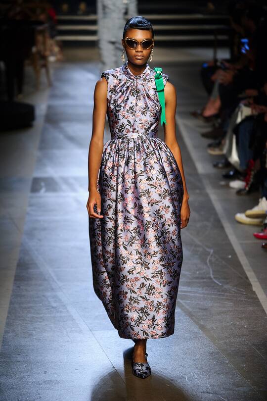 Runway-Bild der Erdem SS18 Show in London