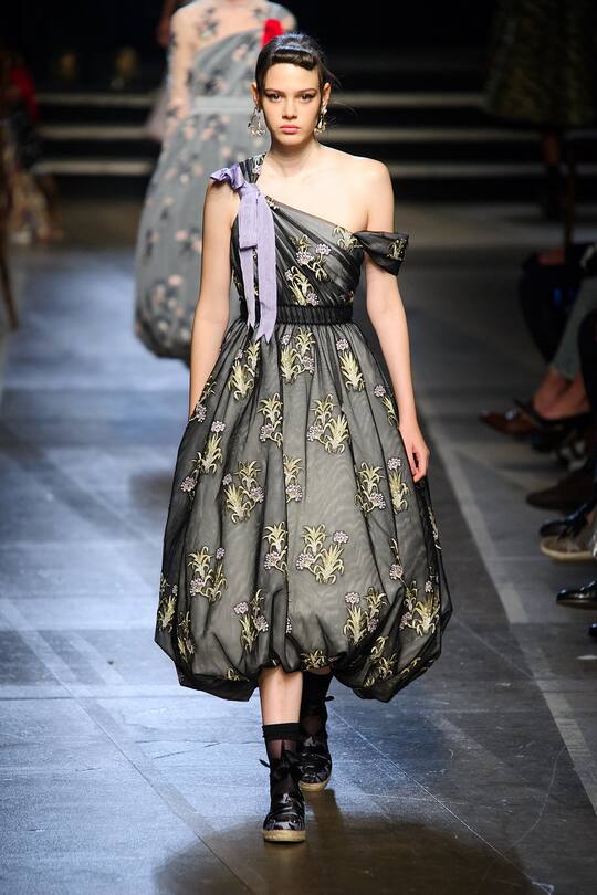 Runway-Bild der Erdem SS18 Show in London