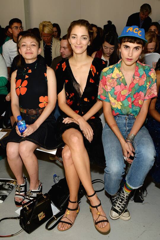 Front-Row-Trend Snaker