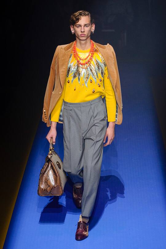Runway-Bild der Gucci Frühjahr/Sommer 2018 Kollektion aus Mailand