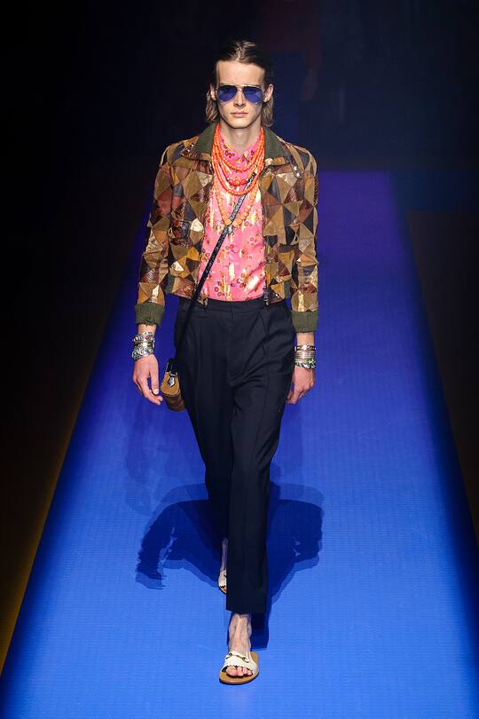 Runway-Bild der Gucci Frühjahr/Sommer 2018 Kollektion aus Mailand