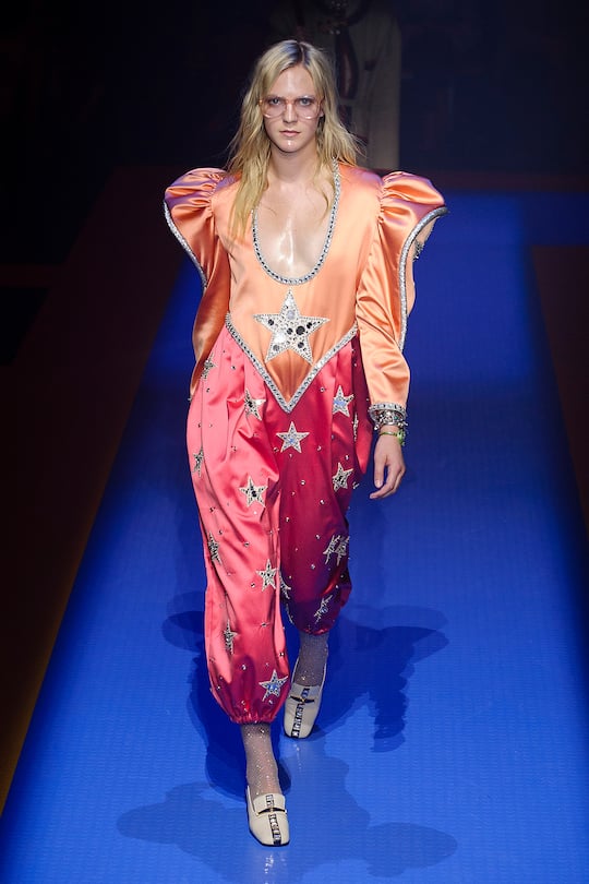 Runway-Bild der Gucci Frühjahr/Sommer 2018 Kollektion aus Mailand