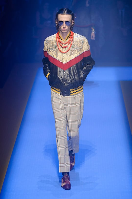 Runway-Bild der Gucci Frühjahr/Sommer 2018 Kollektion aus Mailand