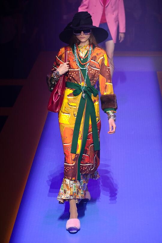 Runway-Bild der Gucci Frühjahr/Sommer 2018 Kollektion aus Mailand