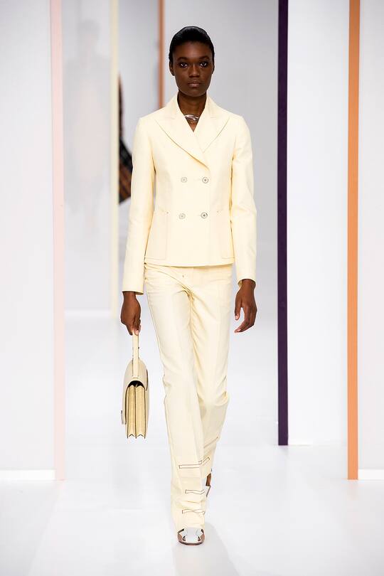 Runway-Bild der Hermès Frühjahr/Sommer 2018 Show in Paris