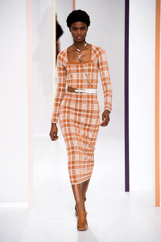 Runway-Bild der Hermès Frühjahr/Sommer 2018 Show in Paris