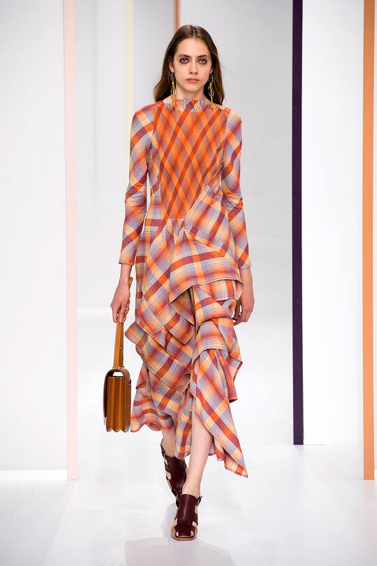 Runway-Bild der Hermès Frühjahr/Sommer 2018 Show in Paris