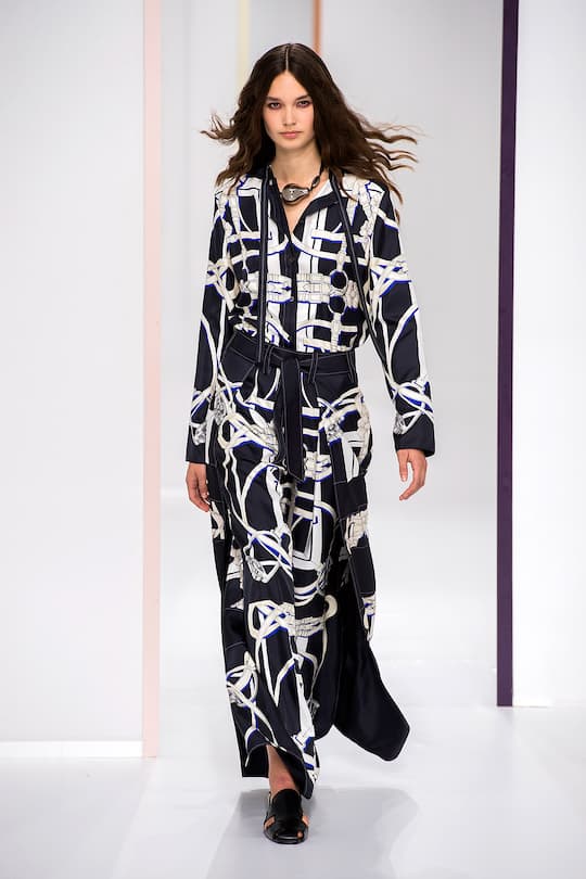 Runway-Bild der Hermès Frühjahr/Sommer 2018 Show in Paris