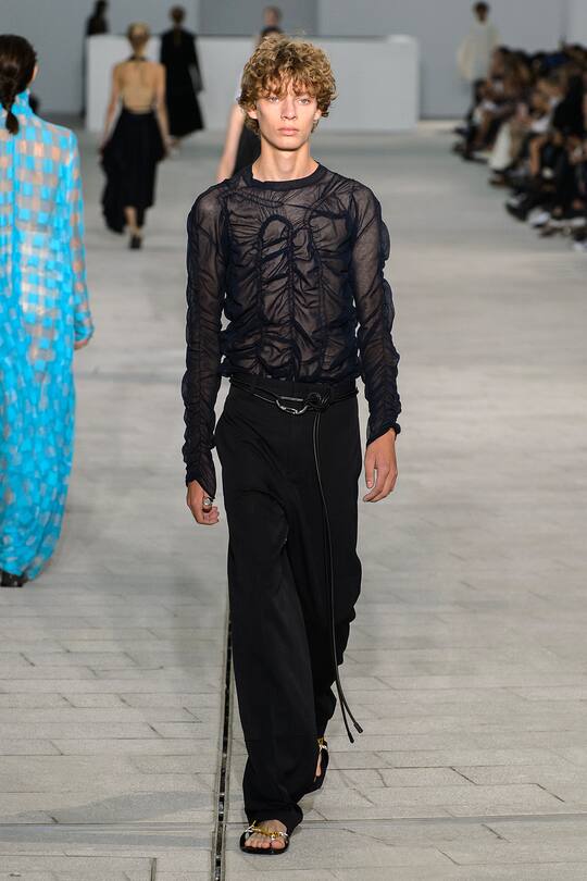 Runway-Bild der Jil Sander Frühjahr/Sommer 2018 Show in Mailand