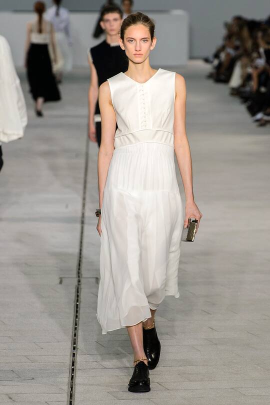 Runway-Bild der Jil Sander Frühjahr/Sommer 2018 Show in Mailand